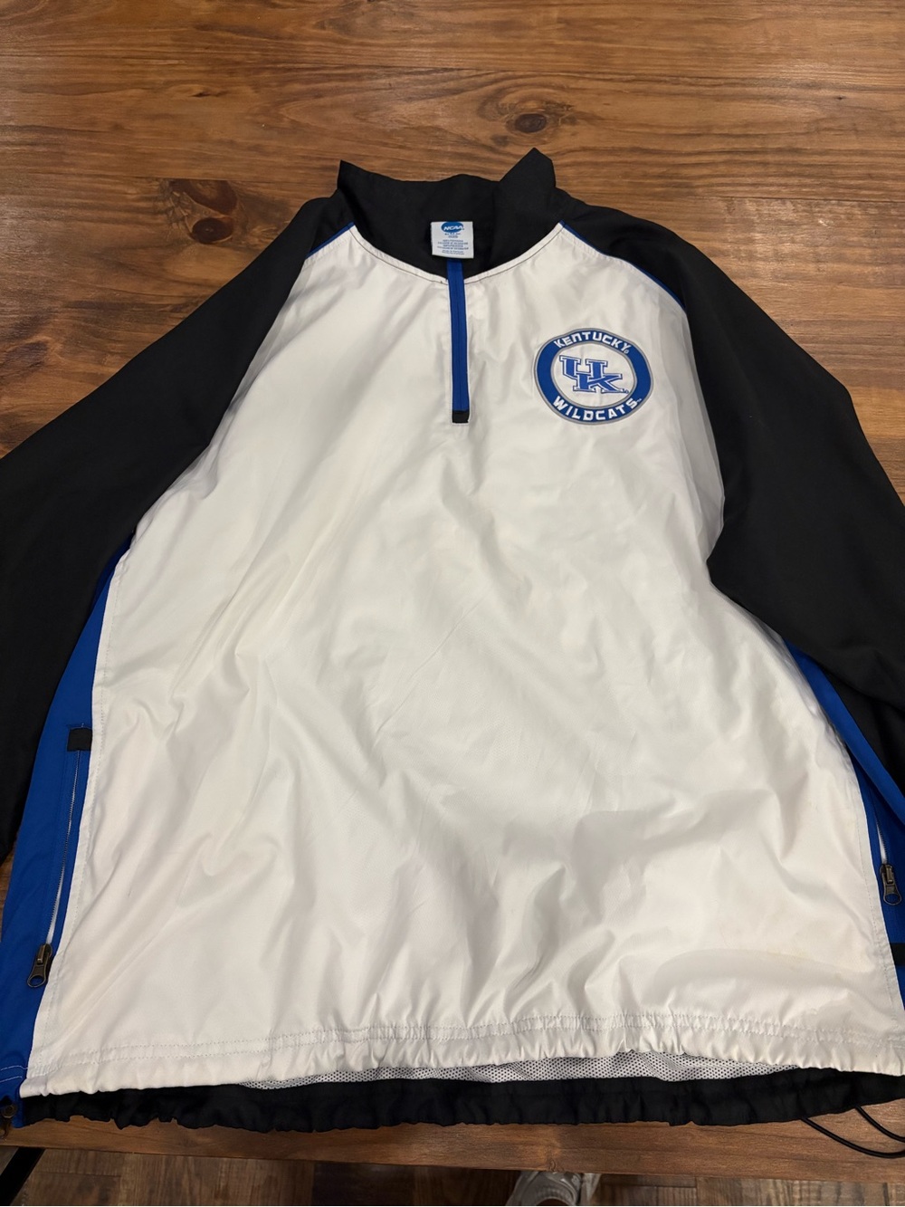Champion Men's White, Black & Blue Kentucky Pullover Swim Rash Guard